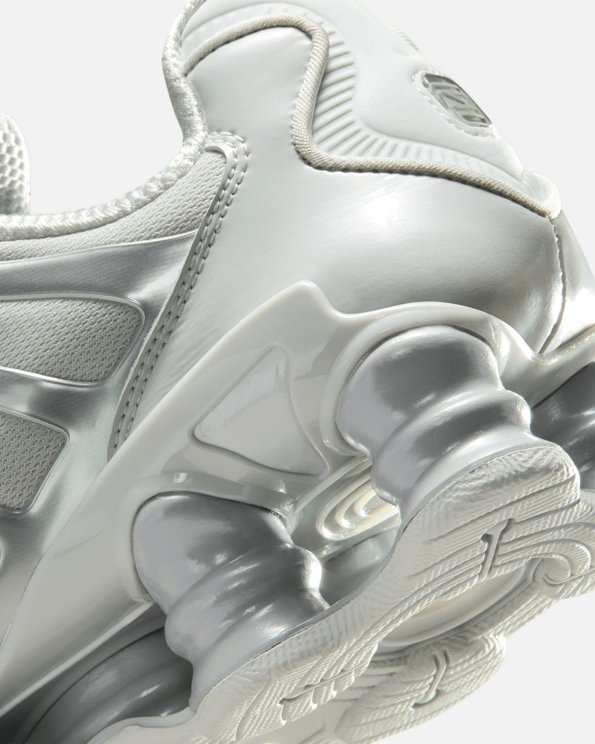 Nike Classic Nike Women's Shox TL Photon Dust