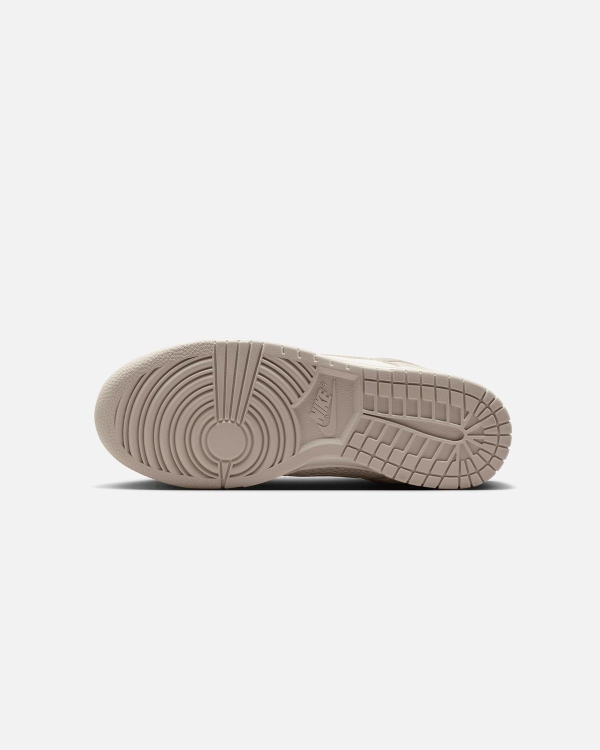 Nike Classic Nike Women's Dunk Low SE Sail