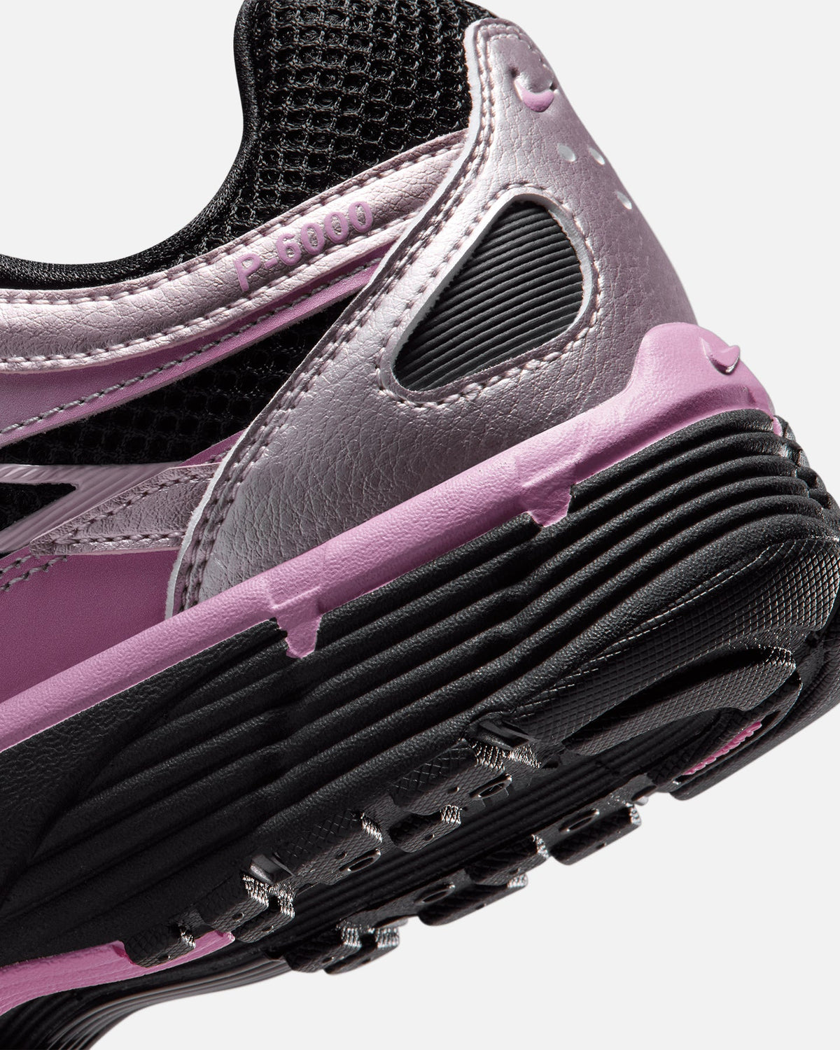 Nike Nike Women's P-6000 Black/Black