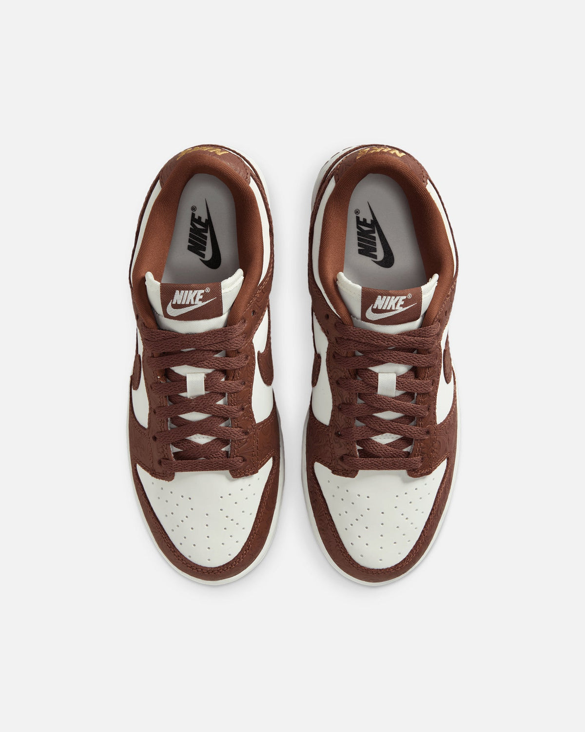 Nike Authentic Nike Women's Dunk Low Sail