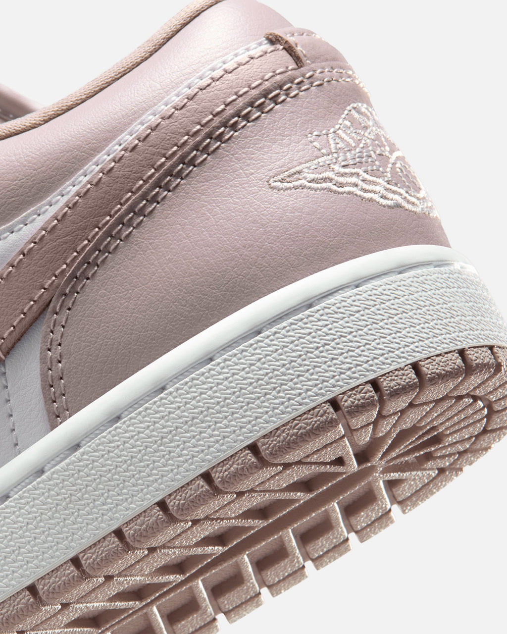 JORDAN Authentic Jordan Women's Air Jordan 1 Low Particle Rose