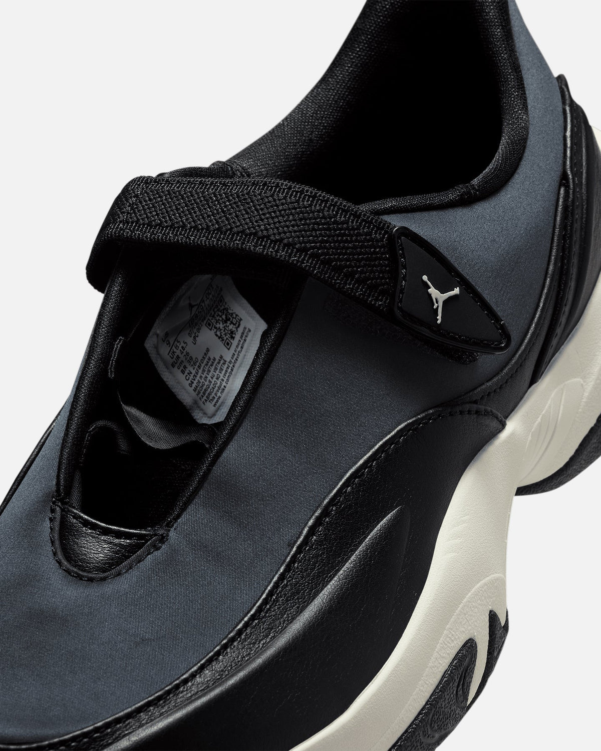 JORDAN Jordan Women's Pointe Black/Sail