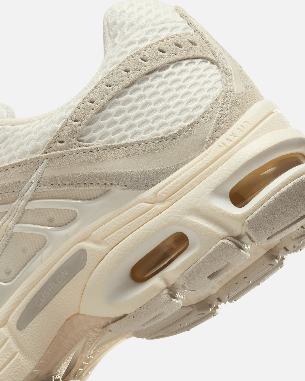 Nike Official Nike Women's Air Max Moto 2K SE Sail