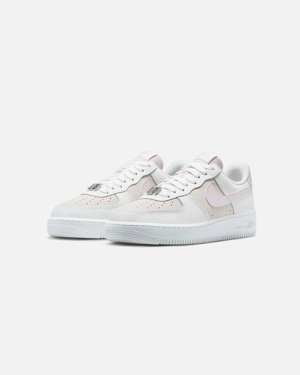Nike Premium Nike Women's Air Force 1 '07 SE White