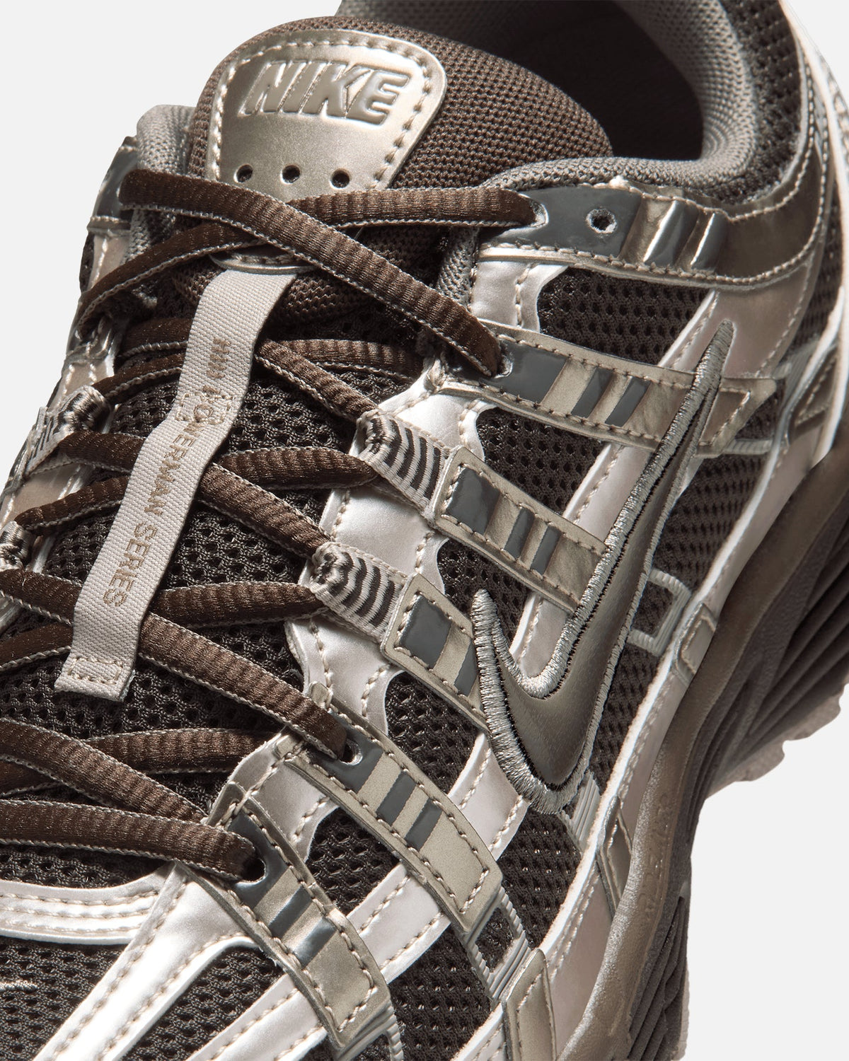 Nike Premium Nike Women's P-6000 Velvet Brown