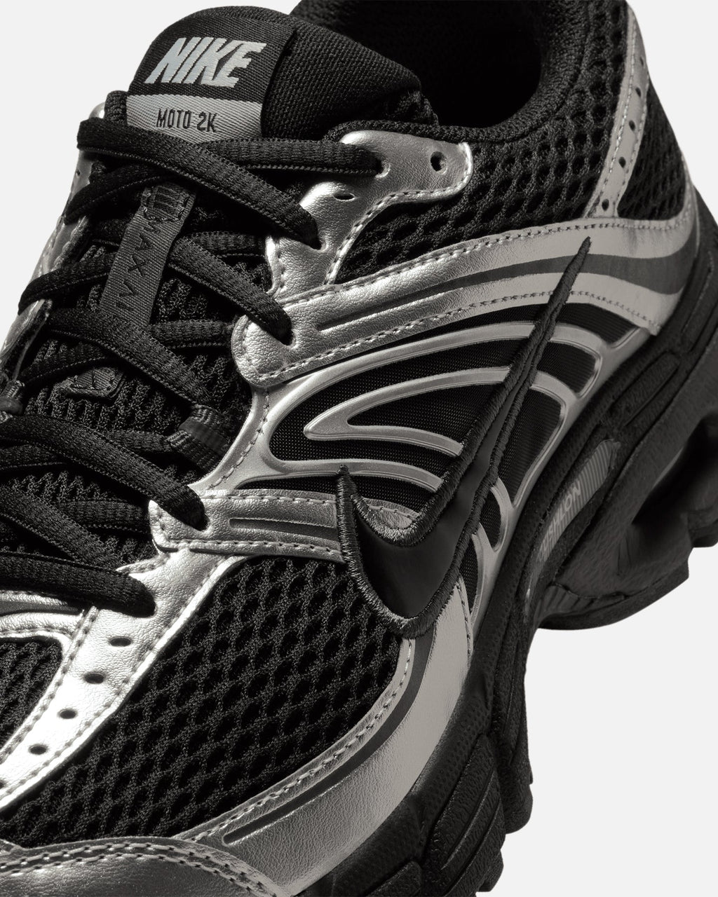 Nike Premium Nike Women's Air Max Moto 2K Black/Black