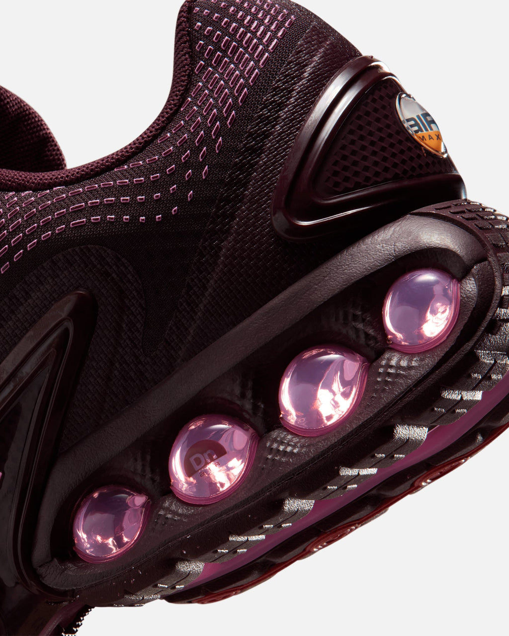 Nike Classic Nike Women's Air Max DN Burgundy Crush/Pink Spell