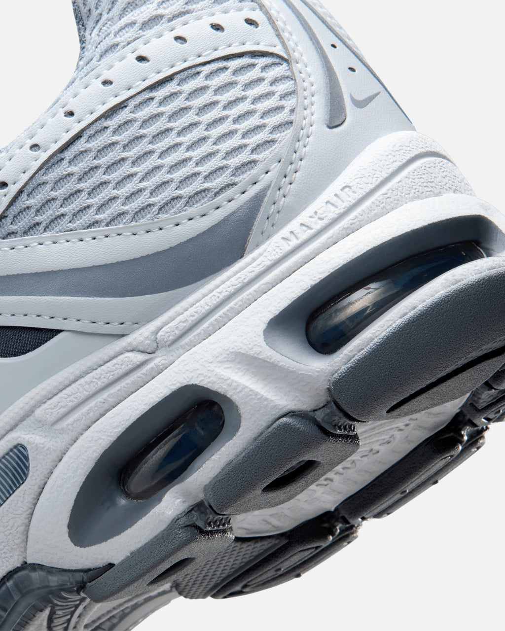 Nike Nike Women's Air Max Moto 2K Wolf Grey