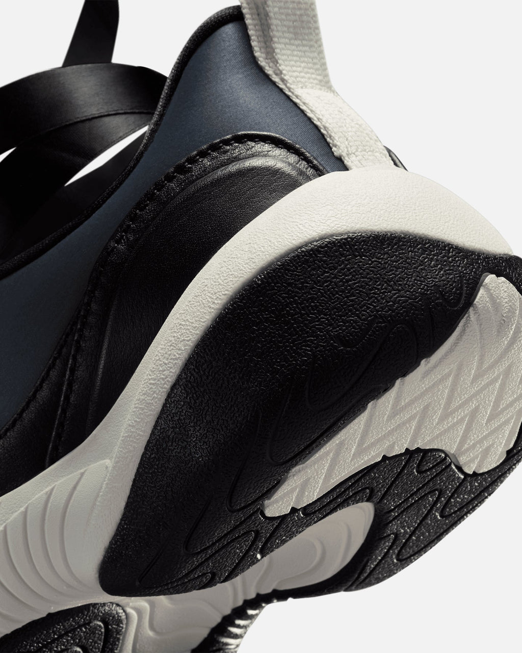 JORDAN Jordan Women's Pointe Black/Sail