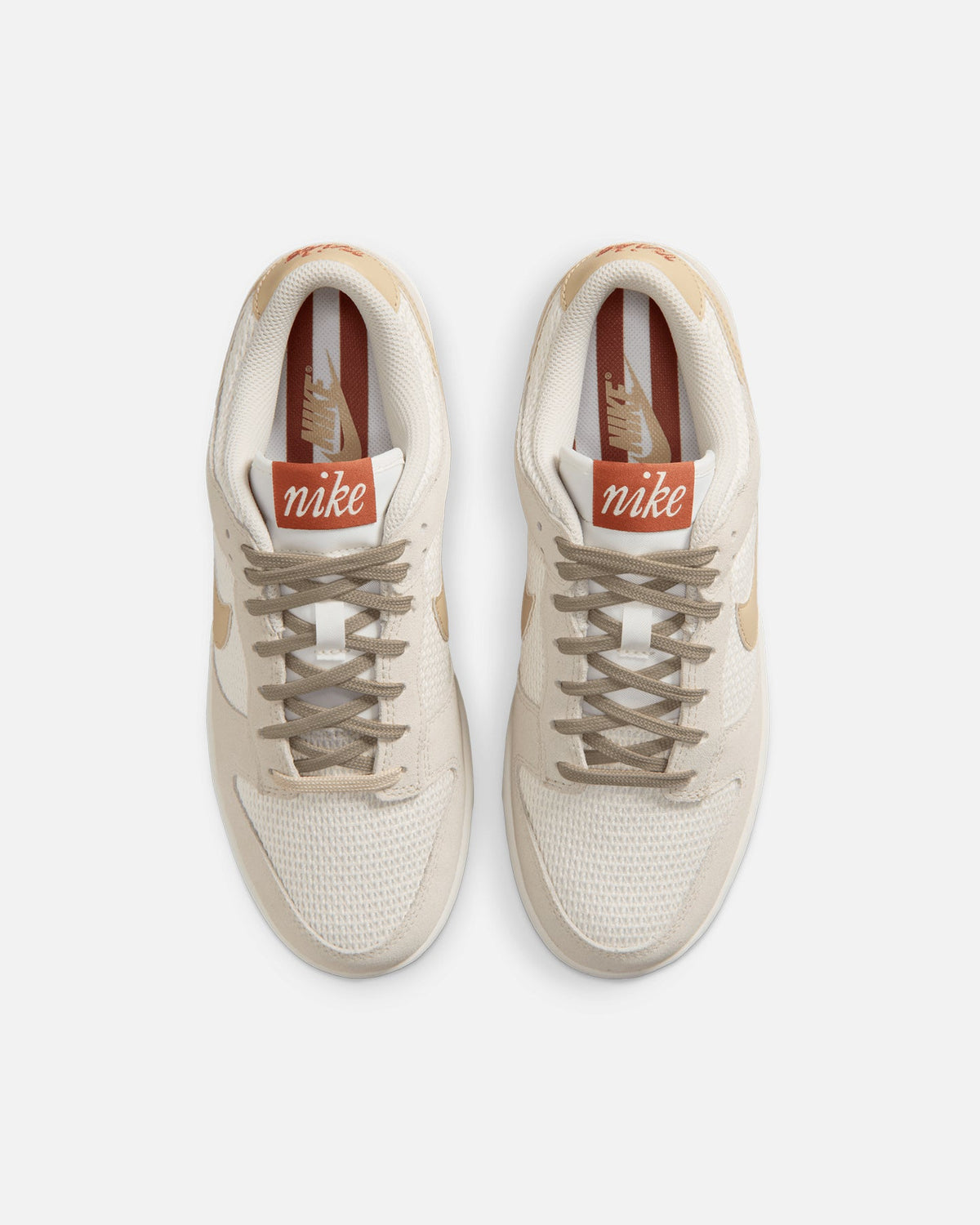 Nike Classic Nike Women's Dunk Low SE Sail