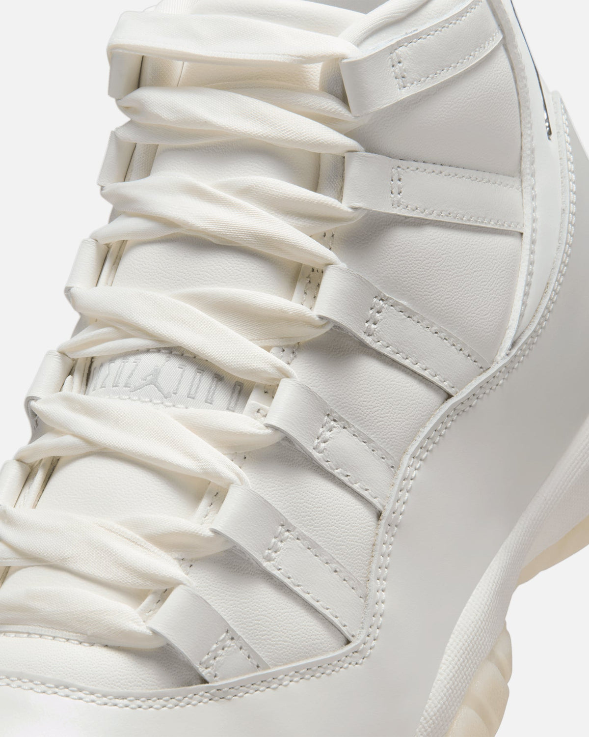 JORDAN Authentic Jordan Women's Air Jordan 11 Retro "Grand Finale" Sail