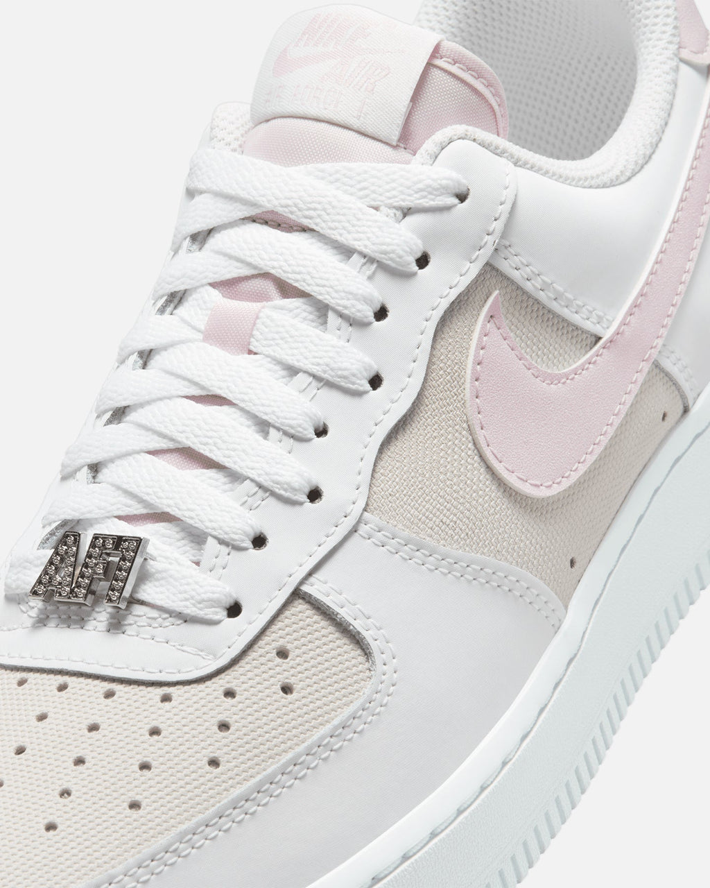 Nike Premium Nike Women's Air Force 1 '07 SE White