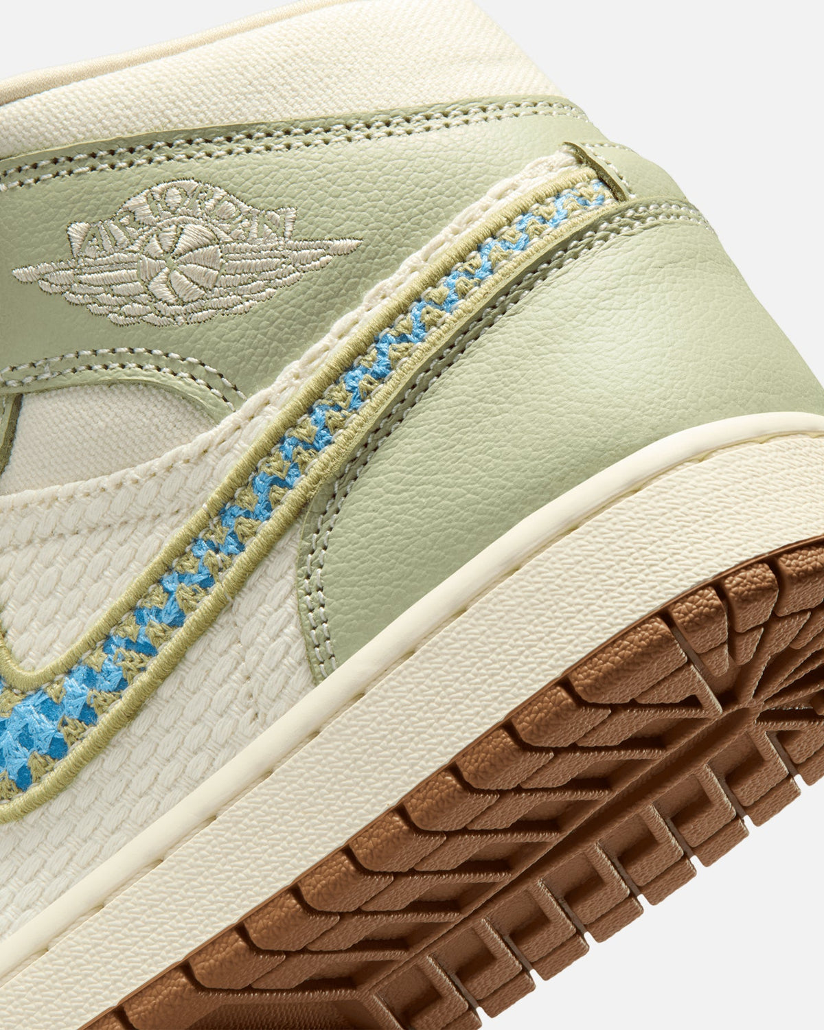 JORDAN Jordan Women's Air Jordan 1 Mid SE Olive