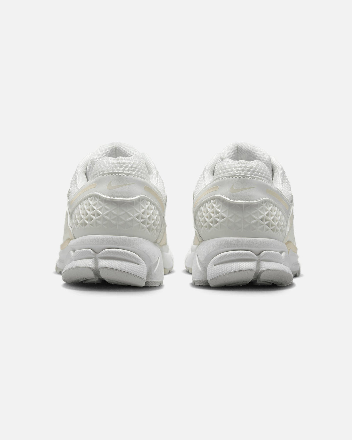 Nike Nike Women's Zoom Vomero 5 Sail