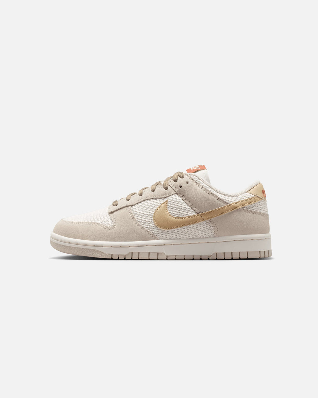Nike Classic Nike Women's Dunk Low SE Sail