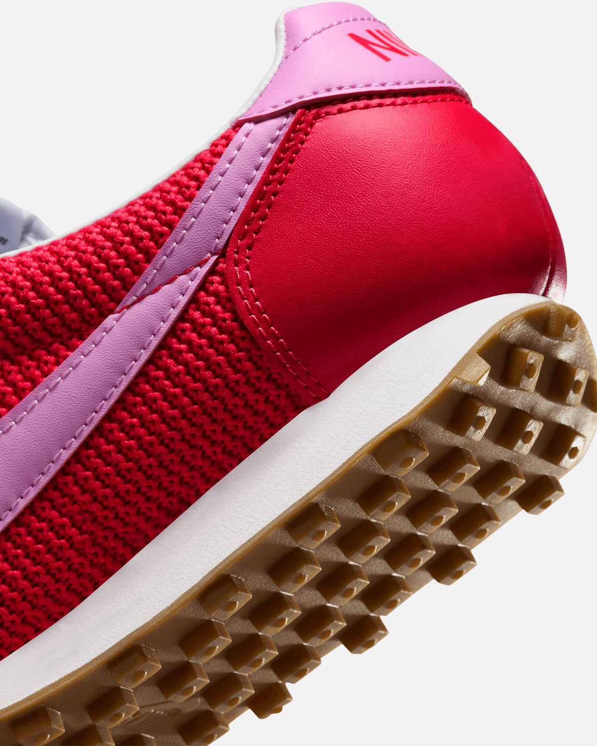 Nike Classic Nike Women's LD-1000 SE Ember Glow/Beyond Pink